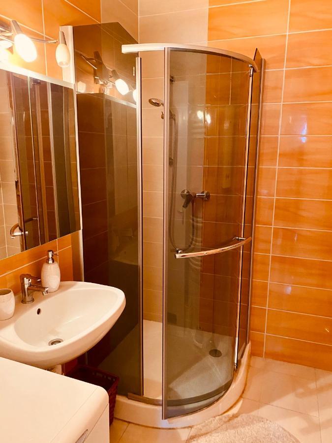 Victoria Apartman Еґер Екстер'єр фото
